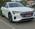 Белый Ауди E-Tron, объемом двигателя 0 л и пробегом 125 тыс. км за 32222 $, фото 3 на Automoto.ua