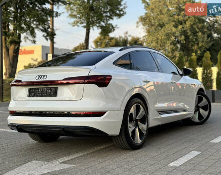 Белый Ауди E-Tron, объемом двигателя 0 л и пробегом 61 тыс. км за 42800 $, фото 8 на Automoto.ua