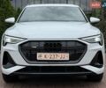 Белый Ауди E-Tron, объемом двигателя 0 л и пробегом 140 тыс. км за 31449 $, фото 65 на Automoto.ua