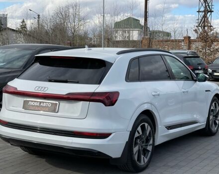 Білий Ауді E-Tron, об'ємом двигуна 0 л та пробігом 45 тис. км за 33000 $, фото 5 на Automoto.ua