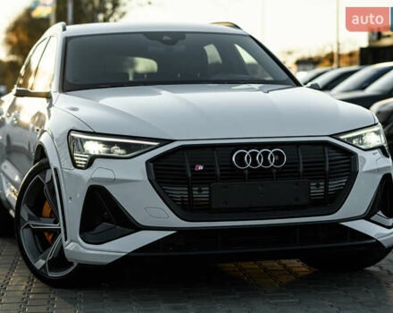 Белый Ауди E-Tron, объемом двигателя 0 л и пробегом 73 тыс. км за 46990 $, фото 10 на Automoto.ua