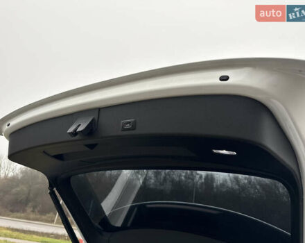 Білий Ауді E-Tron, об'ємом двигуна 0 л та пробігом 69 тис. км за 31500 $, фото 24 на Automoto.ua