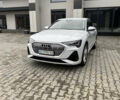 Белый Ауди E-Tron, объемом двигателя 0 л и пробегом 140 тыс. км за 33490 $, фото 3 на Automoto.ua