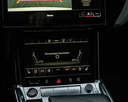 Белый Ауди E-Tron, объемом двигателя 0 л и пробегом 73 тыс. км за 46990 $, фото 33 на Automoto.ua