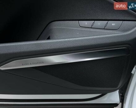 Білий Ауді E-Tron, об'ємом двигуна 0 л та пробігом 76 тис. км за 33600 $, фото 17 на Automoto.ua