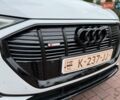 Белый Ауди E-Tron, объемом двигателя 0 л и пробегом 140 тыс. км за 31449 $, фото 70 на Automoto.ua
