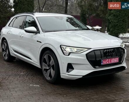 Білий Ауді E-Tron, об'ємом двигуна 0 л та пробігом 116 тис. км за 29750 $, фото 28 на Automoto.ua