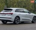 Белый Ауди E-Tron, объемом двигателя 0 л и пробегом 68 тыс. км за 39999 $, фото 7 на Automoto.ua