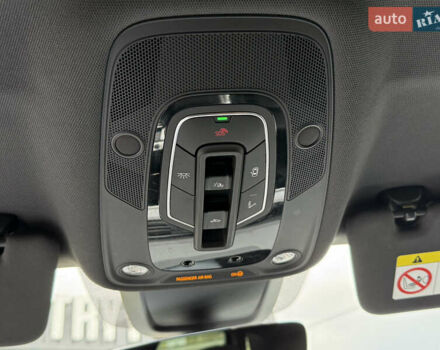 Белый Ауди E-Tron, объемом двигателя 0 л и пробегом 144 тыс. км за 29999 $, фото 65 на Automoto.ua