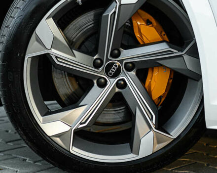 Белый Ауди E-Tron, объемом двигателя 0 л и пробегом 73 тыс. км за 46990 $, фото 15 на Automoto.ua