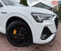 Белый Ауди E-Tron, объемом двигателя 0 л и пробегом 140 тыс. км за 31449 $, фото 20 на Automoto.ua