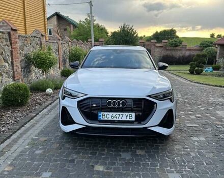 Белый Ауди E-Tron, объемом двигателя 0 л и пробегом 60 тыс. км за 48000 $, фото 7 на Automoto.ua
