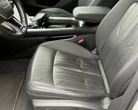 Белый Ауди E-Tron, объемом двигателя 0 л и пробегом 140 тыс. км за 33490 $, фото 30 на Automoto.ua