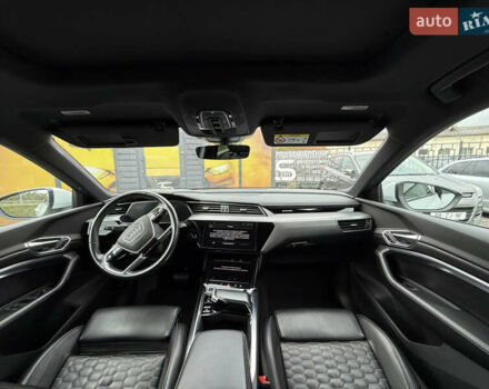 Белый Ауди E-Tron, объемом двигателя 0 л и пробегом 144 тыс. км за 29999 $, фото 4 на Automoto.ua