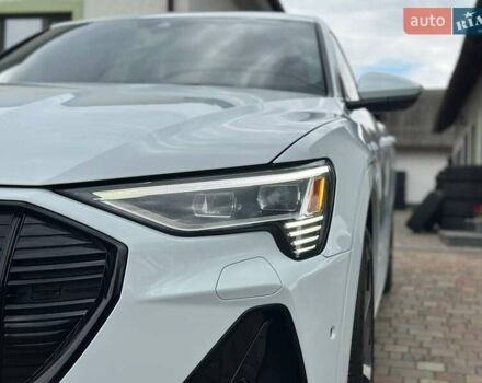 Ауди E-Tron 2021 в Бучаче на Automoto.ua Белый Ауди E-Tron, объемом двигателя 0 л и пробегом 63 тыс. км за 34500 $, фото 80 на Automoto.ua