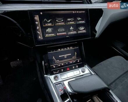 Білий Ауді E-Tron, об'ємом двигуна 0 л та пробігом 76 тис. км за 33600 $, фото 16 на Automoto.ua