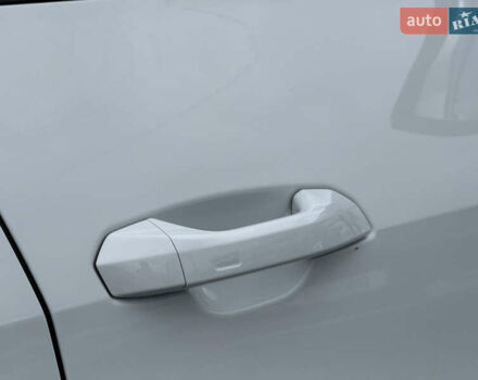 Белый Ауди E-Tron, объемом двигателя 0 л и пробегом 144 тыс. км за 29999 $, фото 34 на Automoto.ua