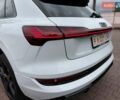Белый Ауди E-Tron, объемом двигателя 0 л и пробегом 140 тыс. км за 31449 $, фото 77 на Automoto.ua