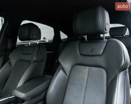 Білий Ауді E-Tron, об'ємом двигуна 0 л та пробігом 57 тис. км за 50555 $, фото 27 на Automoto.ua