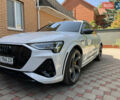 Білий Ауді E-Tron, об'ємом двигуна 0 л та пробігом 34 тис. км за 56500 $, фото 8 на Automoto.ua
