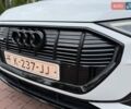 Белый Ауди E-Tron, объемом двигателя 0 л и пробегом 140 тыс. км за 31449 $, фото 71 на Automoto.ua
