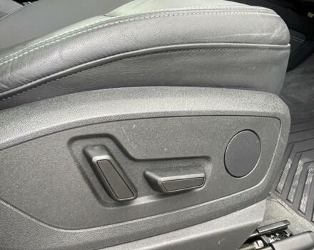 Білий Ауді E-Tron, об'ємом двигуна 0 л та пробігом 45 тис. км за 33000 $, фото 25 на Automoto.ua