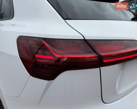 Белый Ауди E-Tron, объемом двигателя 0 л и пробегом 140 тыс. км за 31449 $, фото 53 на Automoto.ua