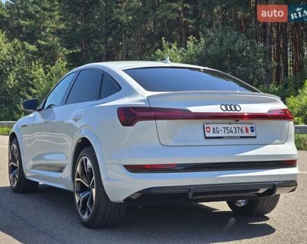 Белый Ауди E-Tron, объемом двигателя 0 л и пробегом 53 тыс. км за 44999 $, фото 8 на Automoto.ua