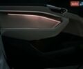 Белый Ауди E-Tron, объемом двигателя 0 л и пробегом 82 тыс. км за 38400 $, фото 6 на Automoto.ua