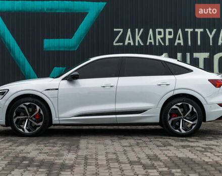 Білий Ауді E-Tron, об'ємом двигуна 0 л та пробігом 57 тис. км за 50555 $, фото 15 на Automoto.ua