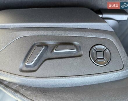 Білий Ауді E-Tron, об'ємом двигуна 0 л та пробігом 16 тис. км за 44900 $, фото 12 на Automoto.ua