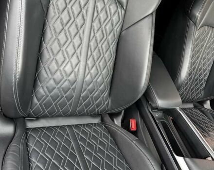 Белый Ауди E-Tron, объемом двигателя 0 л и пробегом 62 тыс. км за 48100 $, фото 22 на Automoto.ua