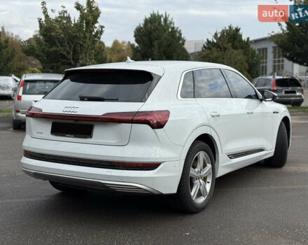 Белый Ауди E-Tron, объемом двигателя 0 л и пробегом 35 тыс. км за 29999 $, фото 6 на Automoto.ua