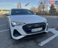 Белый Ауди E-Tron, объемом двигателя 0 л и пробегом 57 тыс. км за 32200 $, фото 1 на Automoto.ua