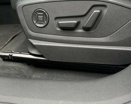 Белый Ауди E-Tron, объемом двигателя 0 л и пробегом 140 тыс. км за 33490 $, фото 31 на Automoto.ua