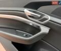 Белый Ауди E-Tron, объемом двигателя 0 л и пробегом 140 тыс. км за 31449 $, фото 145 на Automoto.ua
