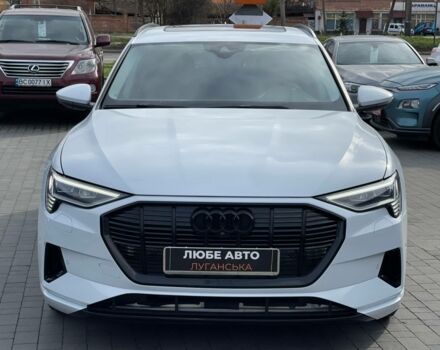 Білий Ауді E-Tron, об'ємом двигуна 0 л та пробігом 45 тис. км за 33000 $, фото 1 на Automoto.ua