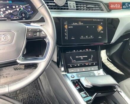 Білий Ауді E-Tron, об'ємом двигуна 0 л та пробігом 78 тис. км за 29800 $, фото 9 на Automoto.ua