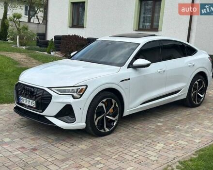 Ауди E-Tron 2021 в Бучаче на Automoto.ua Белый Ауди E-Tron, объемом двигателя 0 л и пробегом 63 тыс. км за 34500 $, фото 78 на Automoto.ua