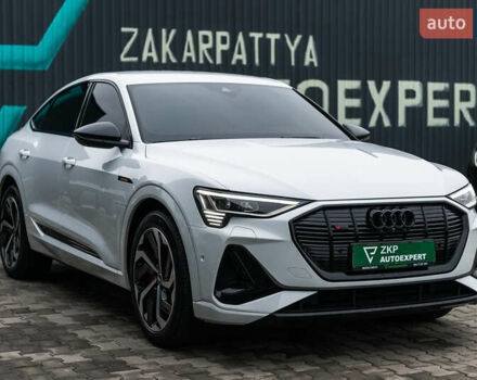 Білий Ауді E-Tron, об'ємом двигуна 0 л та пробігом 57 тис. км за 50555 $, фото 3 на Automoto.ua