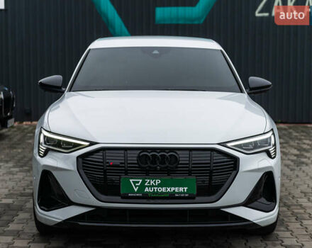 Білий Ауді E-Tron, об'ємом двигуна 0 л та пробігом 57 тис. км за 50555 $, фото 2 на Automoto.ua