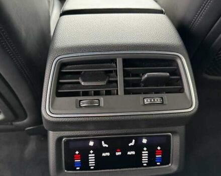 Белый Ауди E-Tron, объемом двигателя 0 л и пробегом 62 тыс. км за 48100 $, фото 33 на Automoto.ua