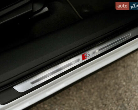 Белый Ауди E-Tron, объемом двигателя 0 л и пробегом 97 тыс. км за 42900 $, фото 43 на Automoto.ua