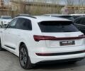 Білий Ауді E-Tron, об'ємом двигуна 0 л та пробігом 45 тис. км за 33000 $, фото 3 на Automoto.ua
