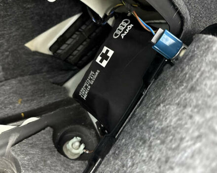 Білий Ауді E-Tron, об'ємом двигуна 0 л та пробігом 69 тис. км за 31500 $, фото 27 на Automoto.ua