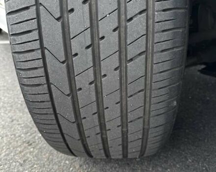 Белый Ауди E-Tron, объемом двигателя 0 л и пробегом 62 тыс. км за 48100 $, фото 53 на Automoto.ua