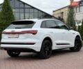Белый Ауди E-Tron, объемом двигателя 0 л и пробегом 140 тыс. км за 31449 $, фото 33 на Automoto.ua