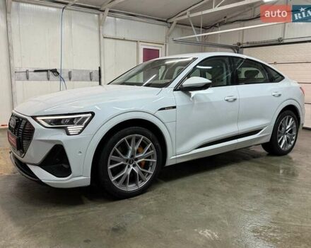 Белый Ауди E-Tron, объемом двигателя 0 л и пробегом 82 тыс. км за 38400 $, фото 17 на Automoto.ua