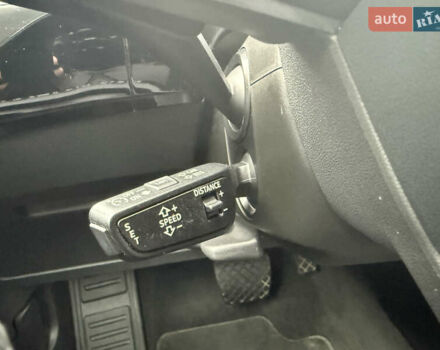 Белый Ауди E-Tron, объемом двигателя 0 л и пробегом 140 тыс. км за 33490 $, фото 20 на Automoto.ua