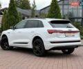 Белый Ауди E-Tron, объемом двигателя 0 л и пробегом 140 тыс. км за 31449 $, фото 46 на Automoto.ua